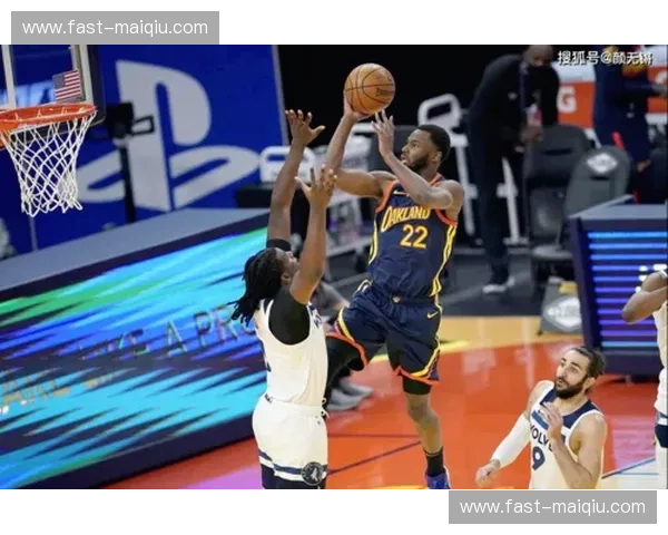 狼魂觉醒，金光闪耀：森林狼vs勇士，一场不可错过的史诗对决回放